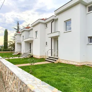 Adria House Nyaraló